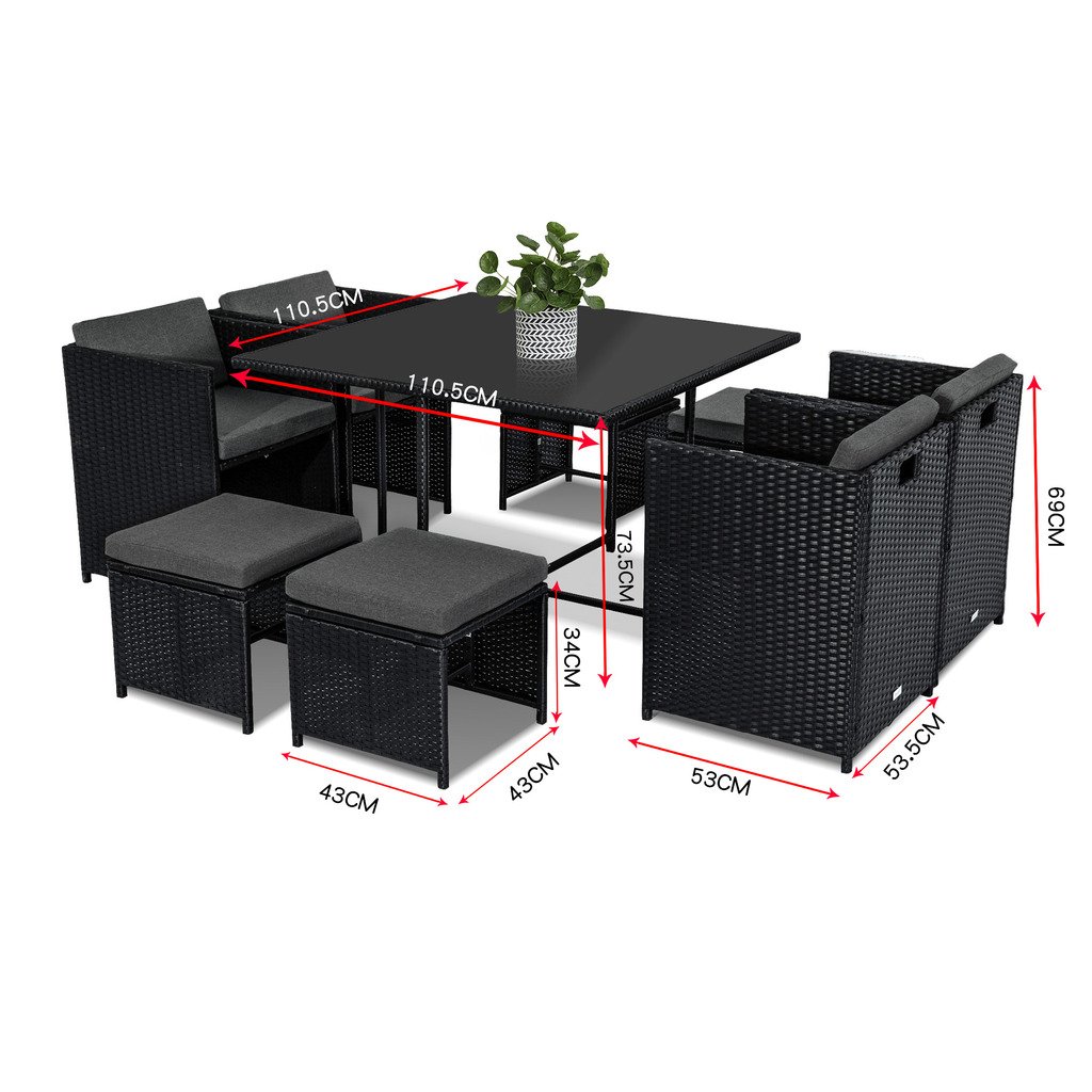 DREAMO Outdoor Dining Set Size